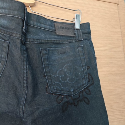 Sarah Lawrence jeans new with pocket design, blue