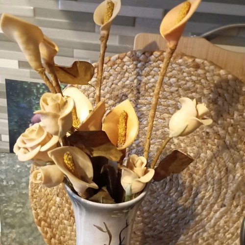 Vintage gypsum flowers used with faience vase