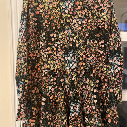 Zara floral mini dress like new, airy shorts S/M