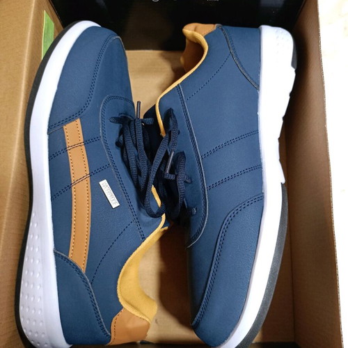 Leather sneakers new, beige and blue, size 45