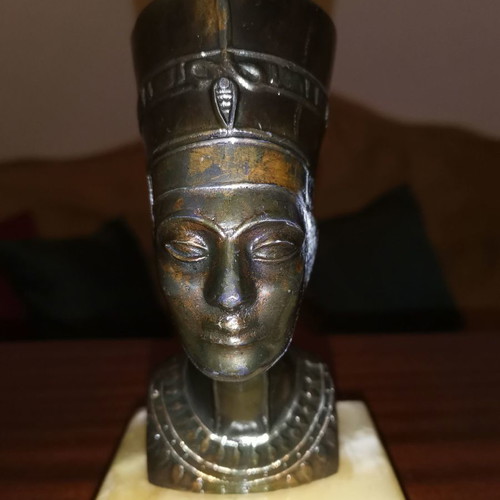 Collectible figurines Egyptian deities used, set of 2
