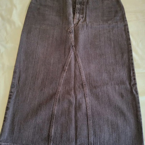 Marlboro Classics skirt used, gray, size 42