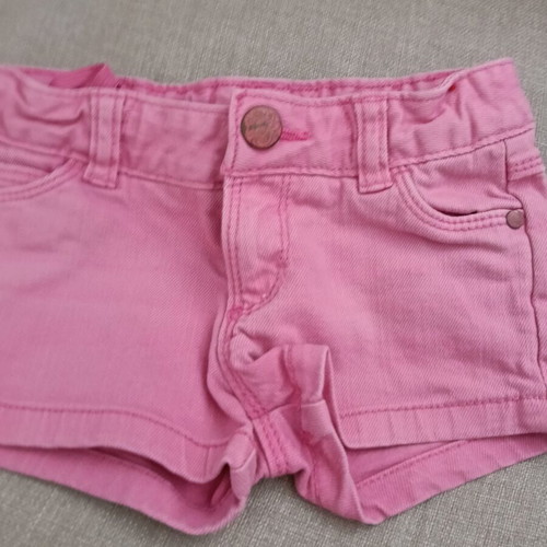 Gap shorts for 3 years old, like new, black and white with pink denim gift