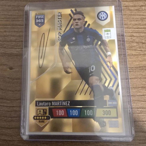 Panini FIFA 365 Adrenalyn XL 2023 card like new
