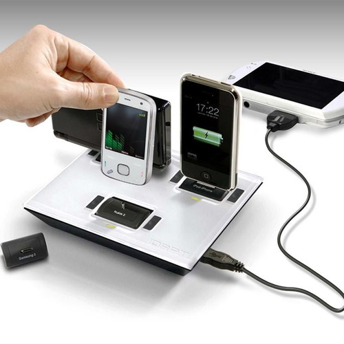Idapt i4 Universal Charging Station Adapter with 6 Tips, new
