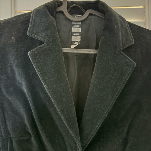 Carla g velvet jacket like new, size M
