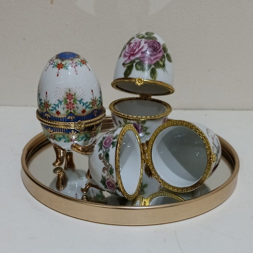 Limoges porcelain decorative eggs set of 3 like new