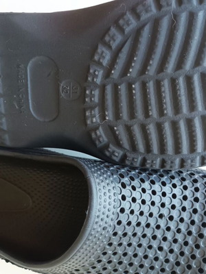 Σαμπό μαύρα σαν καινούργια, νούμερο 31, αδιάβροχα και πλενόμενα