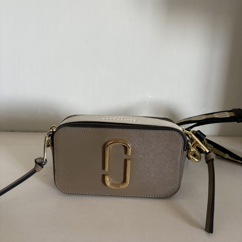 Marc Jacobs The Snapshot shoulder bag, grey beige