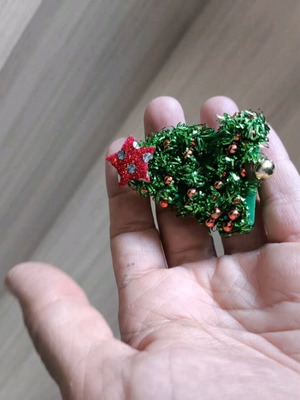 Christmas brooch used