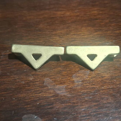 Antypaspistis insignia like new for dress uniform 8ra