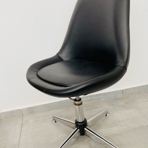 Vintage Metal Space Age Spinning Chair Mid Century Design Like New