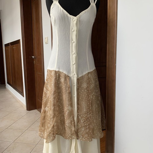 Long viscose dress ivory with buttons new, size M