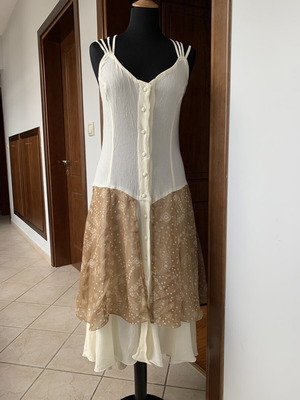 Long viscose dress ivory with buttons new, size M