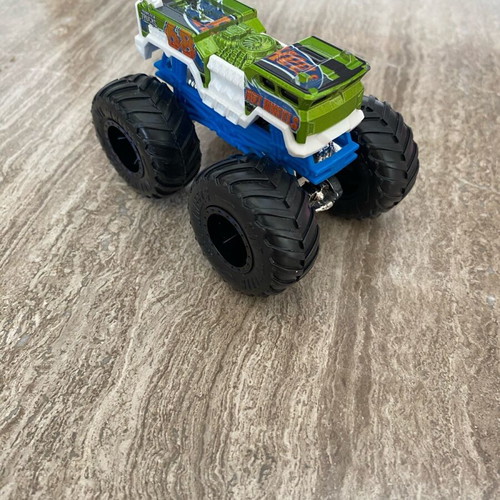 Hot Wheels Monster Tracks toy cars like new, set of 3