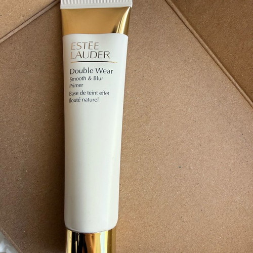Double Wear Smooth and Blur Primer new from Estée Lauder