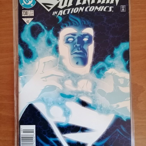 Action Comics Vol. 1 #738 used, DC comics