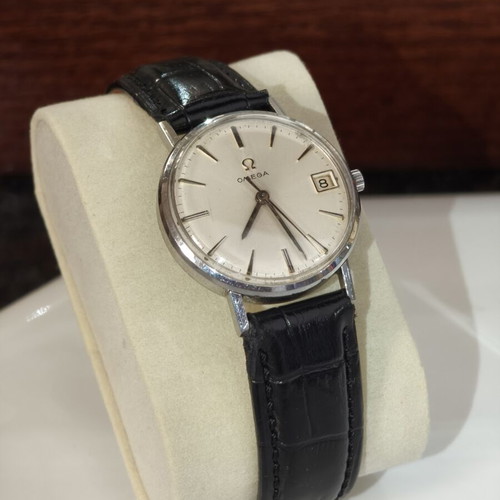 Omega Vintage dress watch manual winding 1966 ref. 132.018