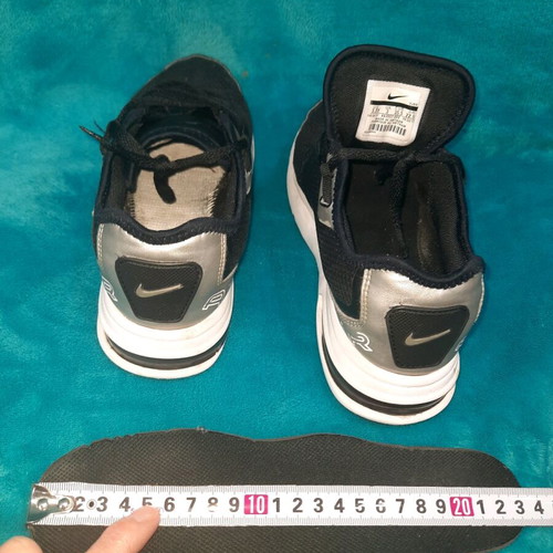Nike sports shoes like new, size 35.5, black