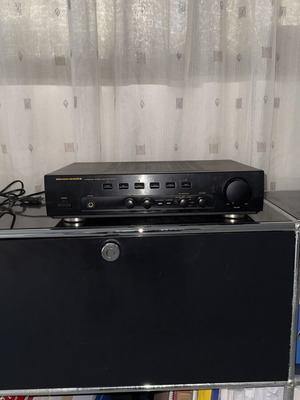 Ενισχυτής Marantz PM-47 σαν καινούργιο με πολλές υποδοχές για συσκευές