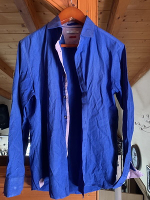 Brand's men's long-sleeve tailor fit shirt XXL like new, blue with red details