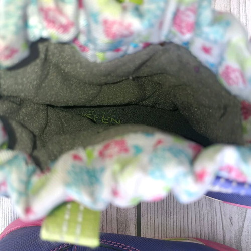 Keen boots like new, size 30, colorful