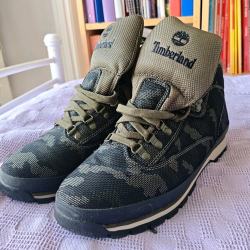 Timberland boots like new, size 45, green