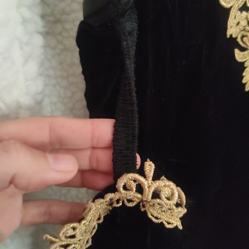 Velvet vintage Marnie West evening dress like new, black with gold embroidery