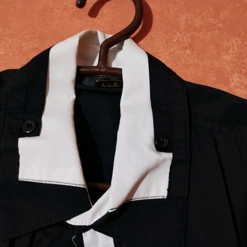 Shirt Small black and white, like new