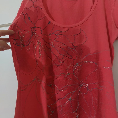 Mexx cotton t shirt size M like new, red and orange