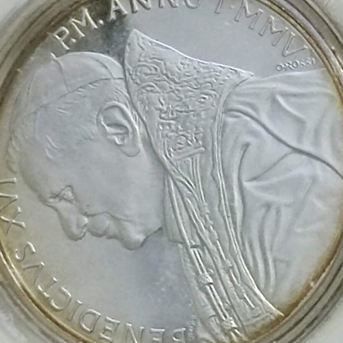Collectible silver coin like new for 60th anniversary of World War II