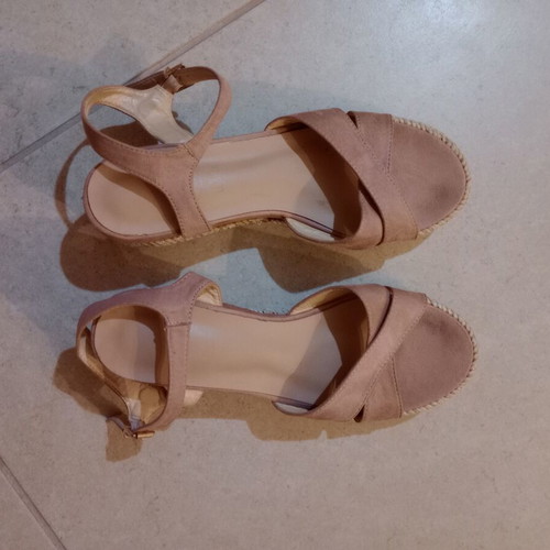 Seven sandals used, size 40, beige and pink