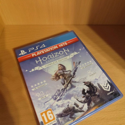 Horizon Zero Dawn Complete Edition PS4 used