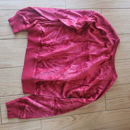Abercrombie & Fitch women's velvet sweatshirt, like new, red, size M