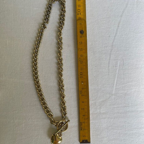 Set of vintage jewelry used