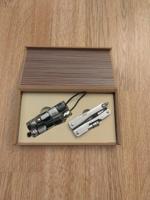 Multitool in gift case new with begleri
