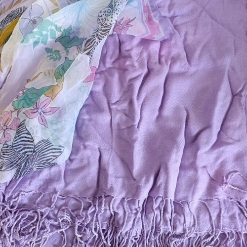 Scarf and shawl like new, purple