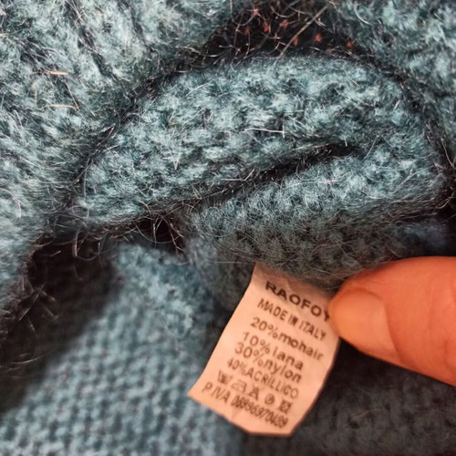 Woolen sweater