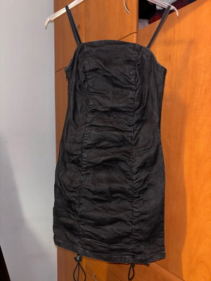 Black dress with zipper, size S