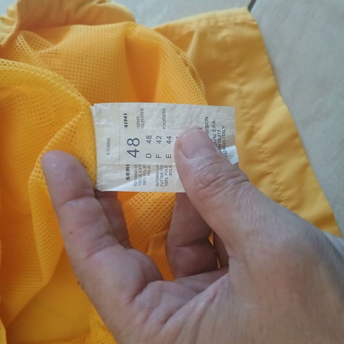 Sergio Tacchini yellow bermuda shorts, size M
