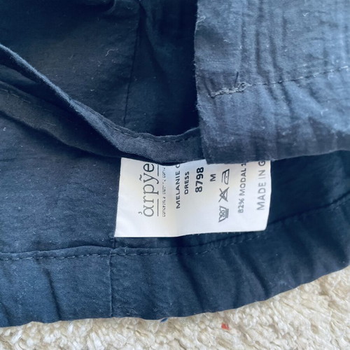 Arpyes set top and skirt medium like new, black