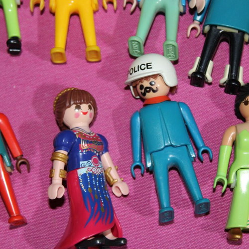 Playmobil pack N21 like new, 58 assorted pieces