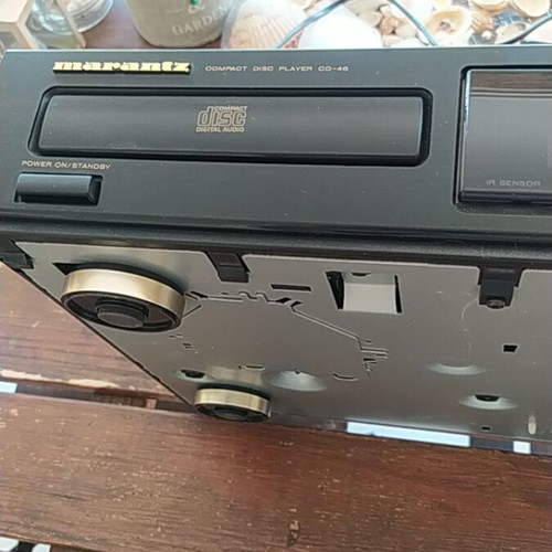 Marantz CD player like new
