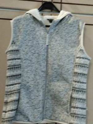 Fleece vest new light gray with fur lining and hood, size L