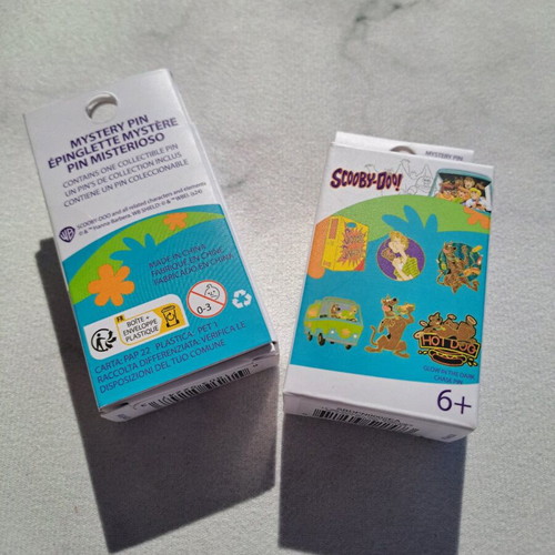 Scooby-Doo Blind Box Mystery Pin Set brand new