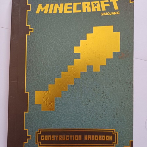 Minecraft books like new, Construction Handbook and The Mountain