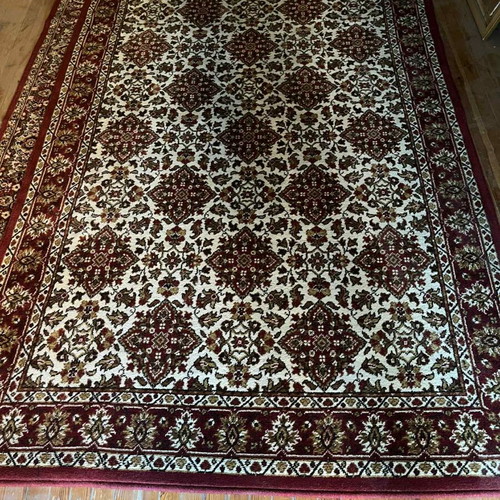 Rug used 2.40x1.60 in very good condition