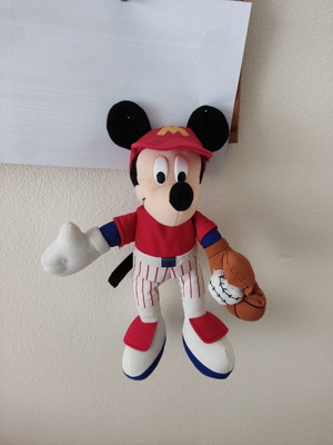 Mickey Mouse Run Baseball plush doll like new, 27cm, 1990s