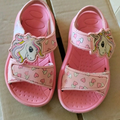 Girls' summer shoes size 26 used