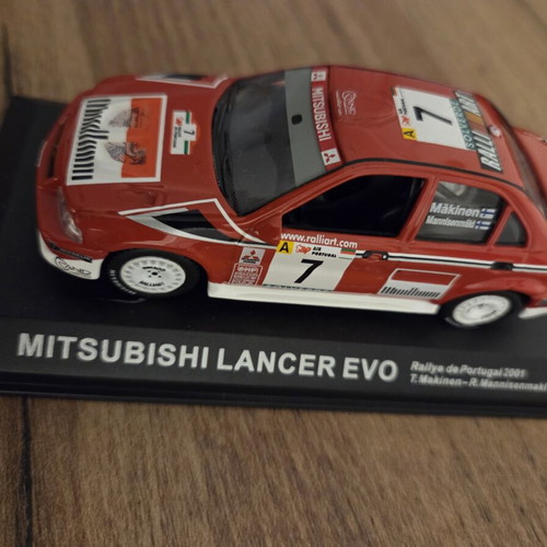 Mitsubishi Lancer Evo Rally de Portugal 2001 1/43 scale model used, missing spoiler